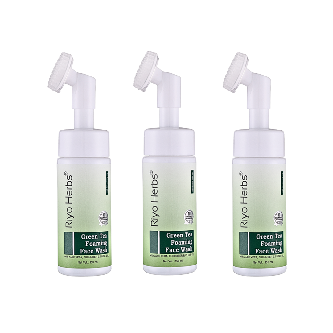 Acne Eviction Green Tea Foaming Facewash - 150ml